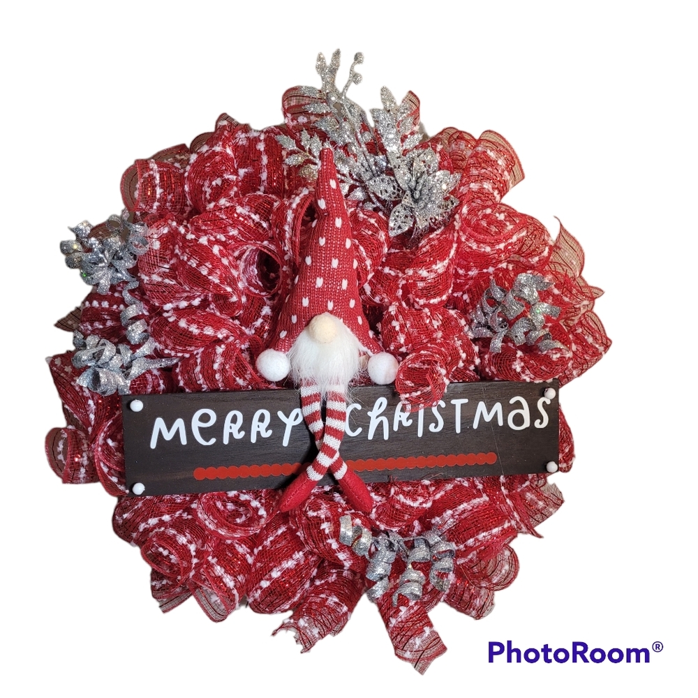 Merry Christmas Sparkly Gnome Wreath